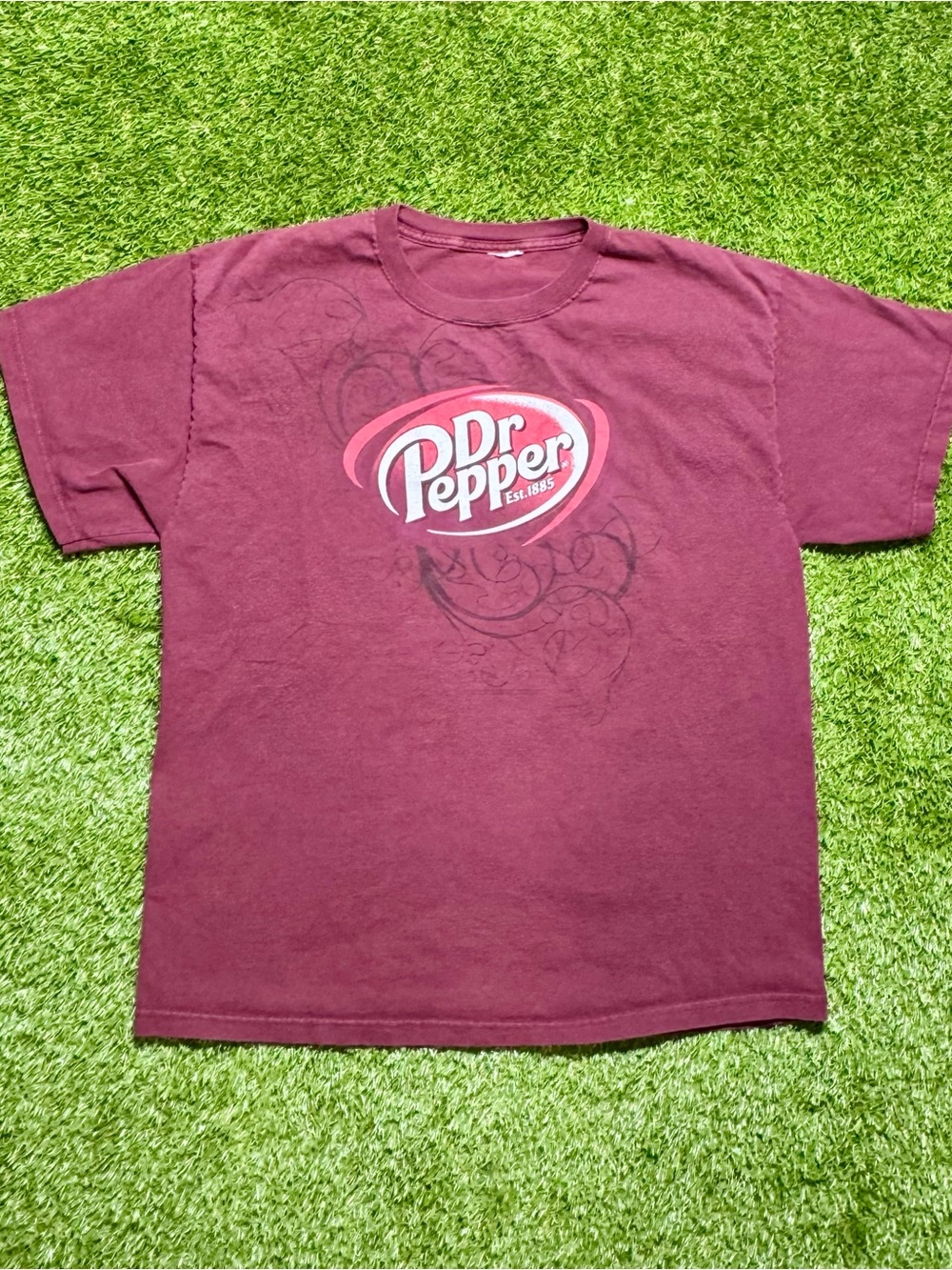Dr Pepper Logo Graphic T-Shirt Men’s Size Large Burgundy Red White
